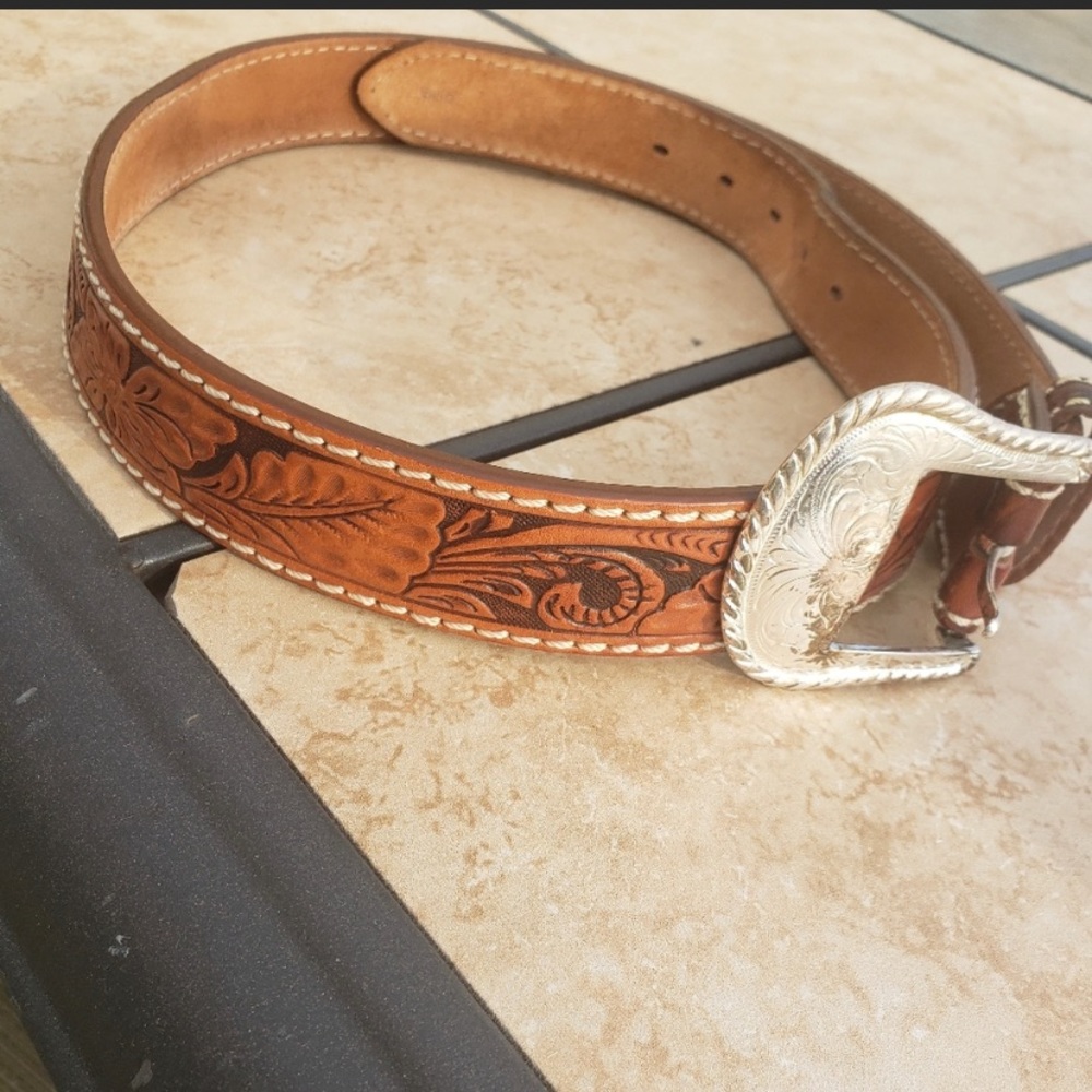 Tony Lama Men's Brown Tooled Western Belt